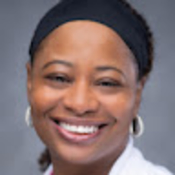 Meet your Posher, Tabitha - Picture 1 of 1